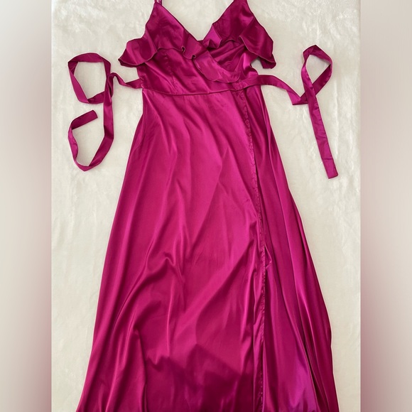 BNWT Hot Pink Shein Belle Maxi Dress Flowing Pretty Feminine Wrap Tie Wedding - Picture 7 of 8